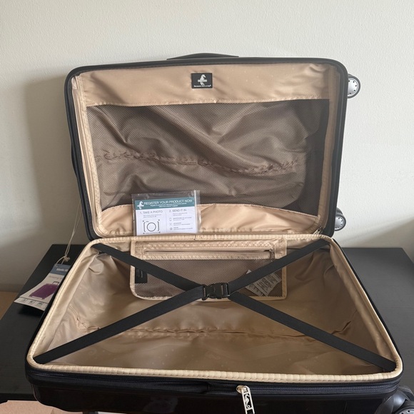 Atlantic Luggage Ultra Lite 4 24" 4-Wheel Medium Luggage Hardsides Spinner - Picture 15 of 17